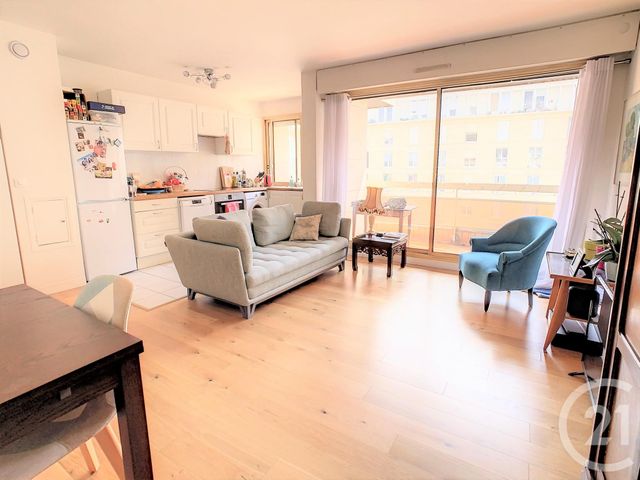 Appartement F3 à vendre - 3 pièces - 58.43 m2 - MONTROUGE - 92 - ILE-DE-FRANCE - Century 21 Porte D'Orléans