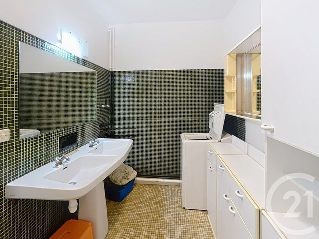 Appartement à vendre - 4 pièces - 85.0 m2 - MONTROUGE - 92 - ILE-DE-FRANCE - Century 21 Porte D'Orléans