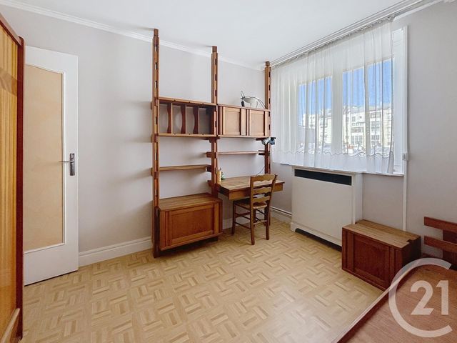 Appartement à vendre - 4 pièces - 85.0 m2 - MONTROUGE - 92 - ILE-DE-FRANCE - Century 21 Porte D'Orléans