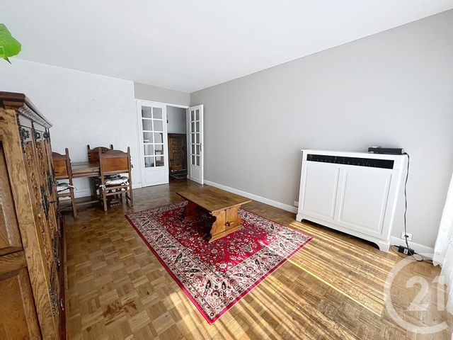 Appartement à vendre - 4 pièces - 85.0 m2 - MONTROUGE - 92 - ILE-DE-FRANCE - Century 21 Porte D'Orléans