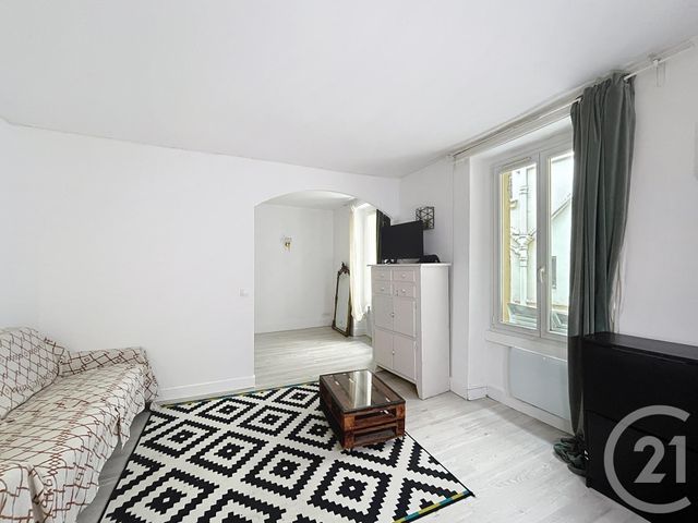 Appartement F2 à vendre - 2 pièces - 32.9 m2 - PARIS - 75014 - ILE-DE-FRANCE - Century 21 Porte D'Orléans