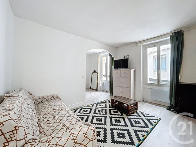 Appartement F2 à vendre - 2 pièces - 32.9 m2 - PARIS - 75014 - ILE-DE-FRANCE - Century 21 Porte D'Orléans