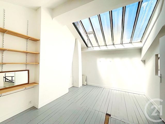 Appartement Atelier d'artiste à vendre - 3 pièces - 81.68 m2 - PARIS - 75014 - ILE-DE-FRANCE - Century 21 Porte D'Orléans