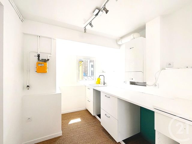 Appartement Atelier d'artiste à vendre - 3 pièces - 81.68 m2 - PARIS - 75014 - ILE-DE-FRANCE - Century 21 Porte D'Orléans