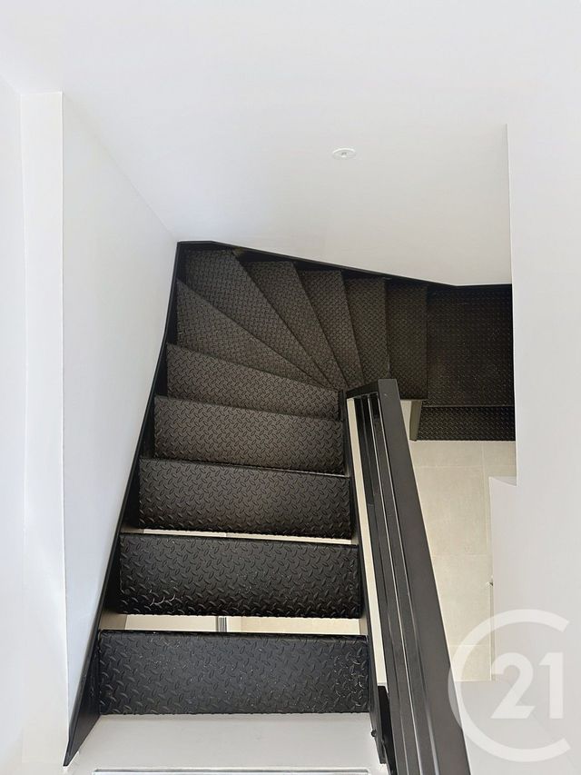 Appartement F4 à vendre - 4 pièces - 71.9 m2 - PARIS - 75019 - ILE-DE-FRANCE - Century 21 Porte D'Orléans