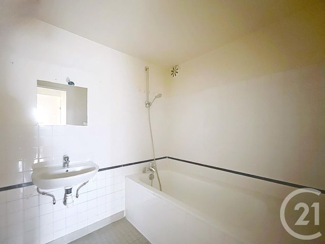 Appartement F3 à vendre - 3 pièces - 68.07 m2 - PARIS - 75014 - ILE-DE-FRANCE - Century 21 Porte D'Orléans