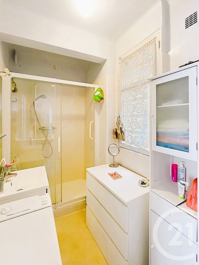 Appartement Studio à vendre - 1 pièce - 34.13 m2 - PARIS - 75015 - ILE-DE-FRANCE - Century 21 Porte D'Orléans