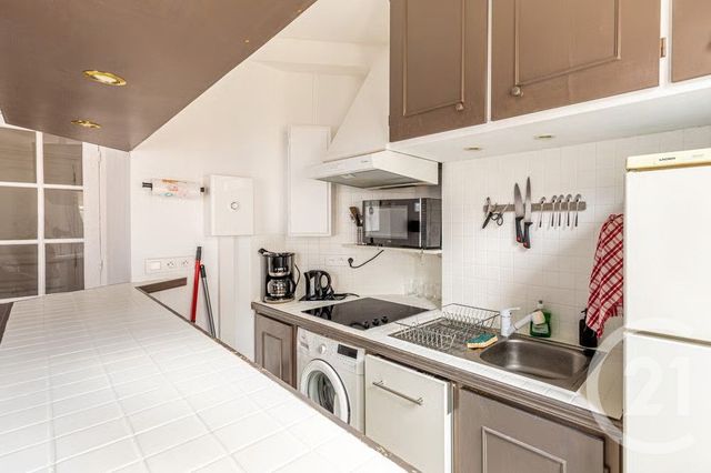 Appartement F2 à vendre - 2 pièces - 44.78 m2 - PARIS - 75014 - ILE-DE-FRANCE - Century 21 Porte D'Orléans