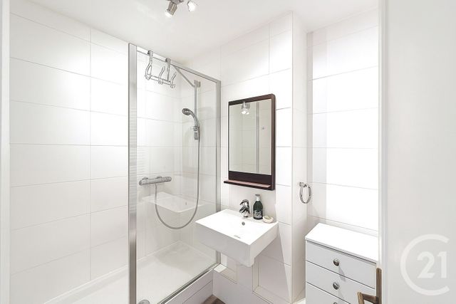 Appartement F3 à vendre - 3 pièces - 68.85 m2 - PARIS - 75014 - ILE-DE-FRANCE - Century 21 Porte D'Orléans