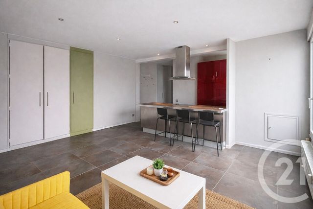 Appartement F2 à vendre - 2 pièces - 48.06 m2 - PARIS - 75014 - ILE-DE-FRANCE - Century 21 Porte D'Orléans