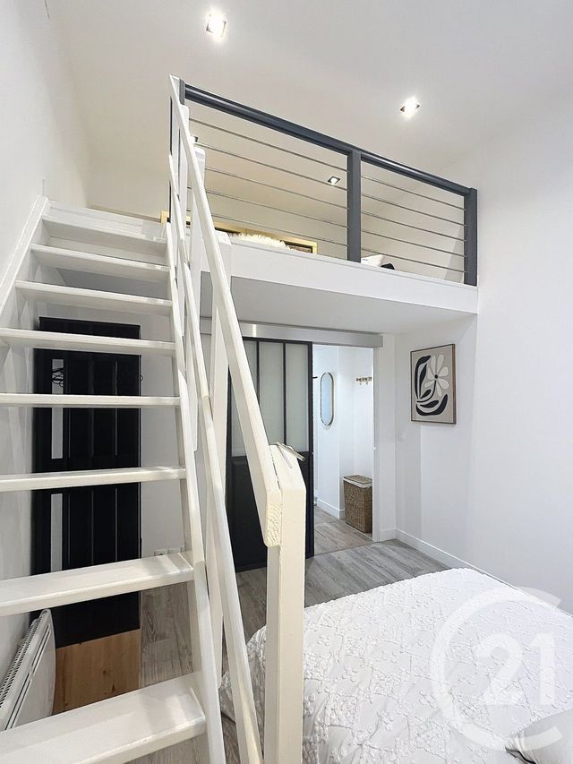 Appartement F2 à louer - 2 pièces - 48.81 m2 - PARIS - 75014 - ILE-DE-FRANCE - Century 21 Porte D'Orléans