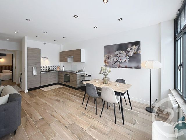 Appartement F2 à louer - 2 pièces - 48.81 m2 - PARIS - 75014 - ILE-DE-FRANCE - Century 21 Porte D'Orléans