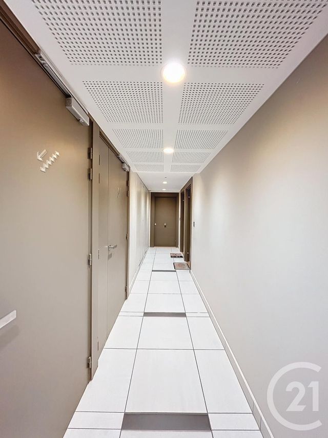 Appartement F1 à louer - 1 pièce - 27.8 m2 - BOURG LA REINE - 92 - ILE-DE-FRANCE - Century 21 Porte D'Orléans