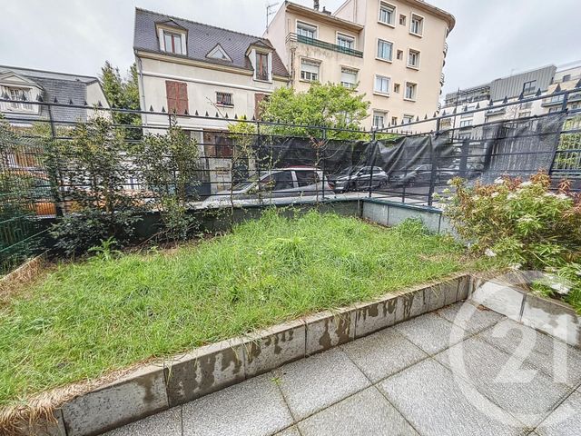 Appartement F1 à louer - 1 pièce - 27.8 m2 - BOURG LA REINE - 92 - ILE-DE-FRANCE - Century 21 Porte D'Orléans