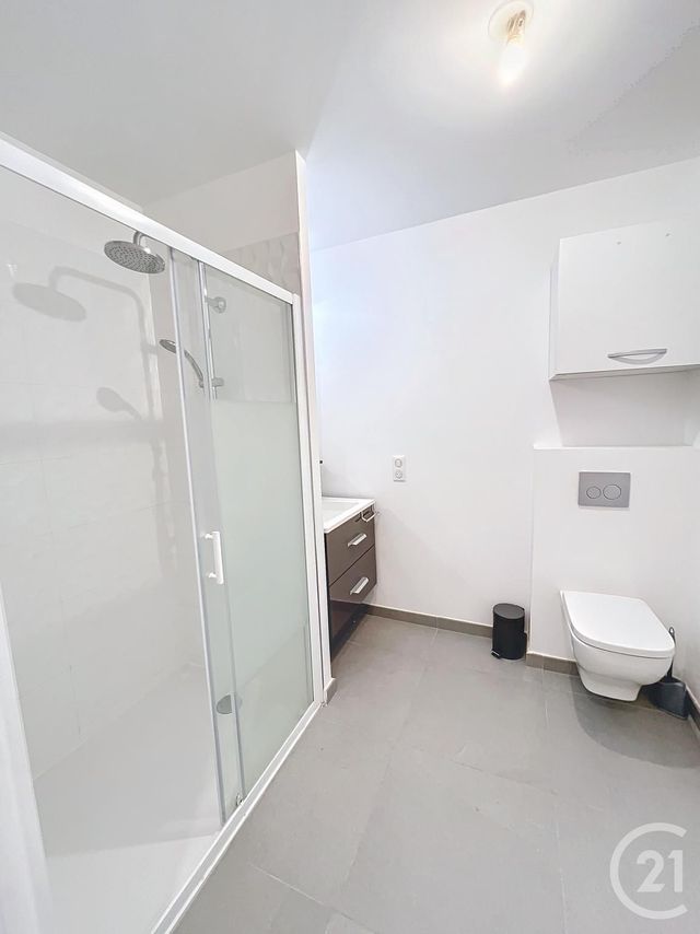 Appartement F1 à louer - 1 pièce - 27.8 m2 - BOURG LA REINE - 92 - ILE-DE-FRANCE - Century 21 Porte D'Orléans