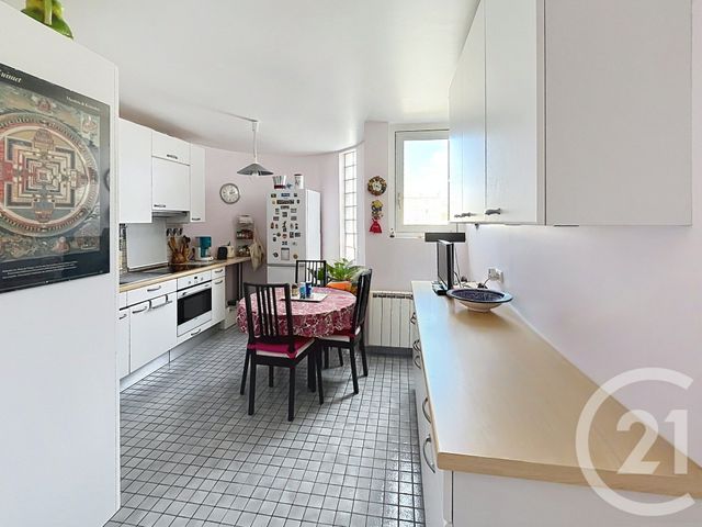 Appartement F2 à vendre - 2 pièces - 71.37 m2 - PARIS - 75014 - ILE-DE-FRANCE - Century 21 Porte D'Orléans