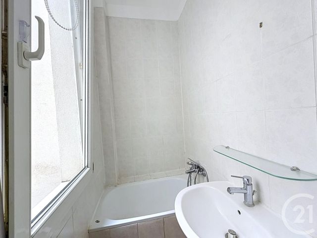 Appartement F3 à vendre - 3 pièces - 59.82 m2 - PARIS - 75014 - ILE-DE-FRANCE - Century 21 Porte D'Orléans