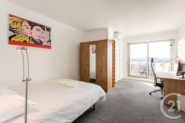 Appartement F1 à vendre PARIS