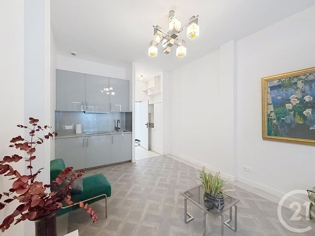Appartement F2 à vendre - 2 pièces - 37.1 m2 - PARIS - 75013 - ILE-DE-FRANCE - Century 21 Porte D'Orléans