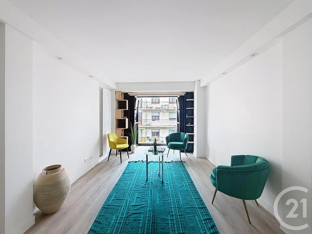 Appartement F1 à vendre PARIS